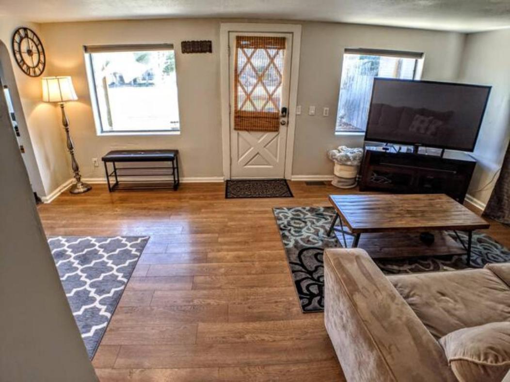 Little Blue Bungalow On Boise'S Bench, Pet Friendly, Fully Fenced Yard With Doggie Door! 2 Miles From Bsu, 5 Minutes From Downtown Boise, Desk And Workstation For Remote Workers, 2 Tv'S Large Walk-In Closet, Good For Mid-Term Stays Zewnętrze zdjęcie