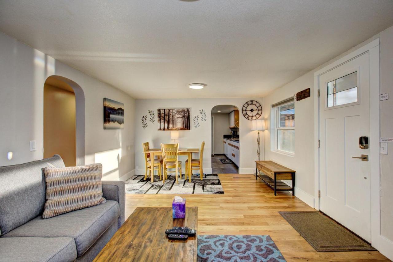 Little Blue Bungalow On Boise'S Bench, Pet Friendly, Fully Fenced Yard With Doggie Door! 2 Miles From Bsu, 5 Minutes From Downtown Boise, Desk And Workstation For Remote Workers, 2 Tv'S Large Walk-In Closet, Good For Mid-Term Stays Zewnętrze zdjęcie