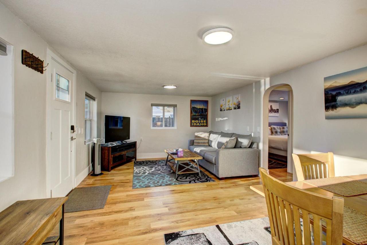 Little Blue Bungalow On Boise'S Bench, Pet Friendly, Fully Fenced Yard With Doggie Door! 2 Miles From Bsu, 5 Minutes From Downtown Boise, Desk And Workstation For Remote Workers, 2 Tv'S Large Walk-In Closet, Good For Mid-Term Stays Zewnętrze zdjęcie