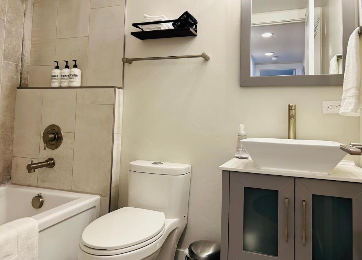 Little Blue Bungalow On Boise'S Bench, Pet Friendly, Fully Fenced Yard With Doggie Door! 2 Miles From Bsu, 5 Minutes From Downtown Boise, Desk And Workstation For Remote Workers, 2 Tv'S Large Walk-In Closet, Good For Mid-Term Stays Zewnętrze zdjęcie