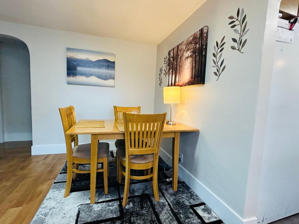 Little Blue Bungalow On Boise'S Bench, Pet Friendly, Fully Fenced Yard With Doggie Door! 2 Miles From Bsu, 5 Minutes From Downtown Boise, Desk And Workstation For Remote Workers, 2 Tv'S Large Walk-In Closet, Good For Mid-Term Stays Zewnętrze zdjęcie