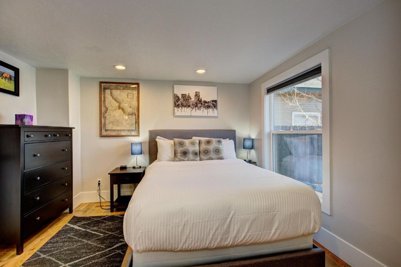 Little Blue Bungalow On Boise'S Bench, Pet Friendly, Fully Fenced Yard With Doggie Door! 2 Miles From Bsu, 5 Minutes From Downtown Boise, Desk And Workstation For Remote Workers, 2 Tv'S Large Walk-In Closet, Good For Mid-Term Stays Zewnętrze zdjęcie